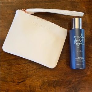 Monat micellar shampoo & wristlet